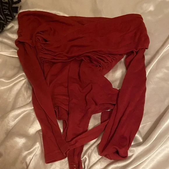 Off-Shoulder Rust Red Bodysuit - Picture 1 of 1
